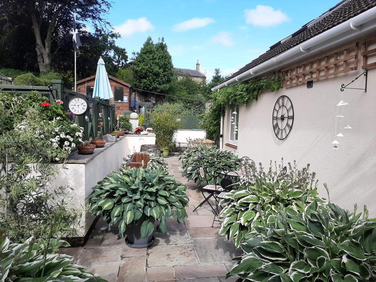 Holly Lodge Alnwick Exterior photo